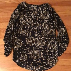 Black and Gold Tunic sz M